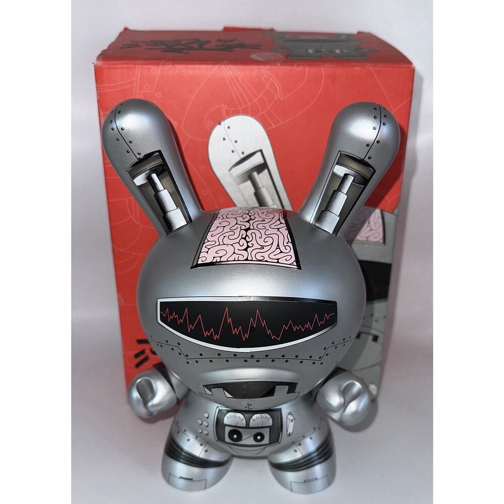 DER Kidrobot Robodunny Dunny Robot 8" Vinyl Figure